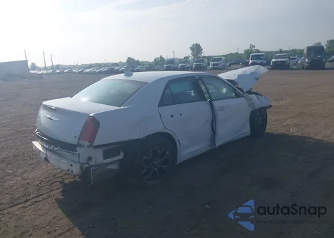 2017 Chrysler 300 из США, поврежденный, VIN 2C3CCAGG9HH612867